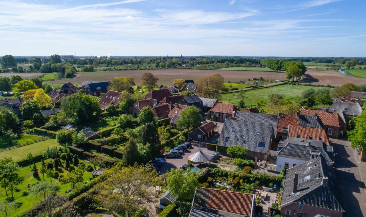 Herberg De Gouden Leeuw Hotel Bronkhorst Exterior foto